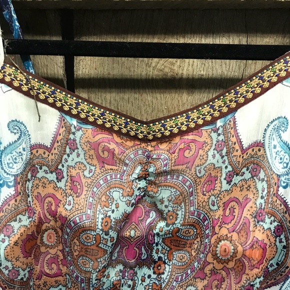 Cute cami style shirt bundle tank blue pink - Picture 5 of 7